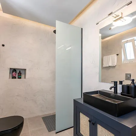 Aram's Port House Апартаменти Кос