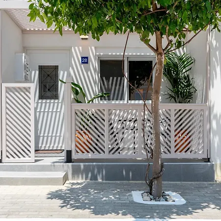 Aram's Port House * Kos By