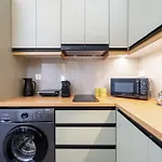 Apartamento Aram's Port House Cos